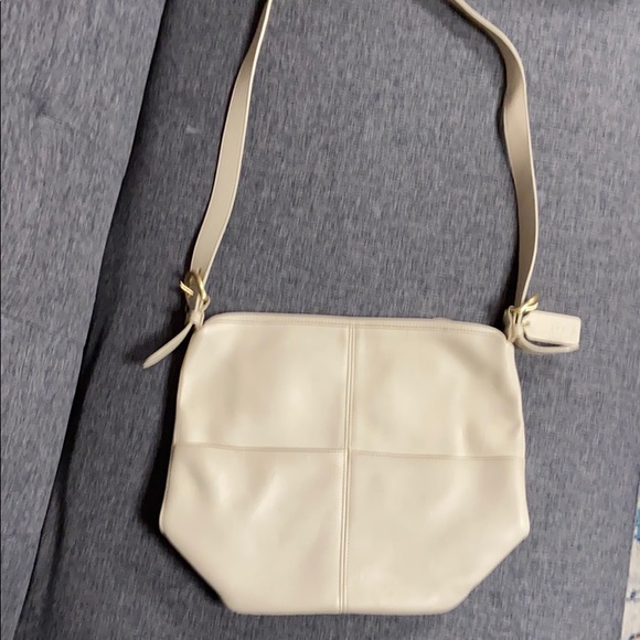 Coach Handbags - Vintage Coach leather cross body bag, cream